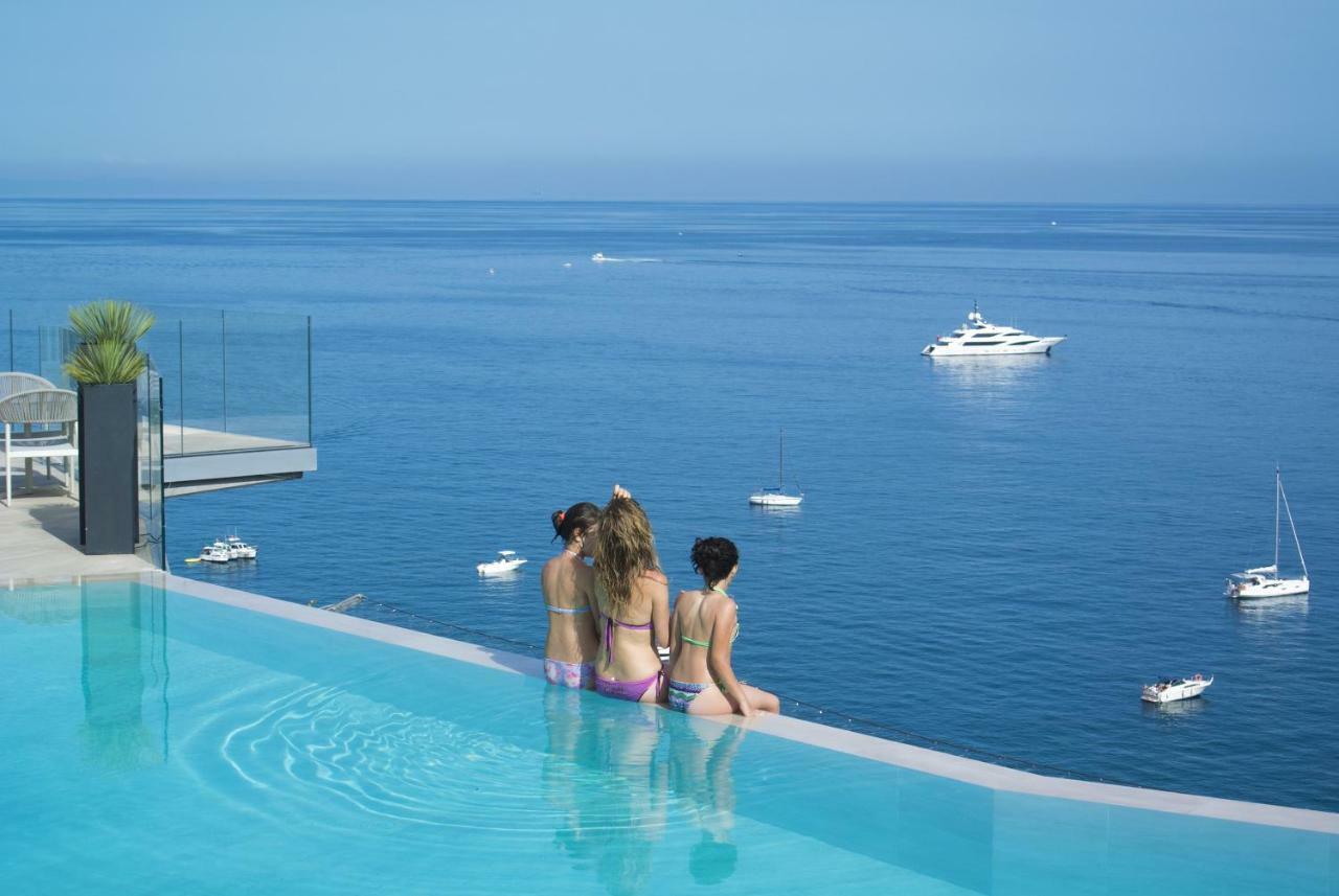 B&B Capo Torre Resort & Spa Albisola Superiore Exterior photo